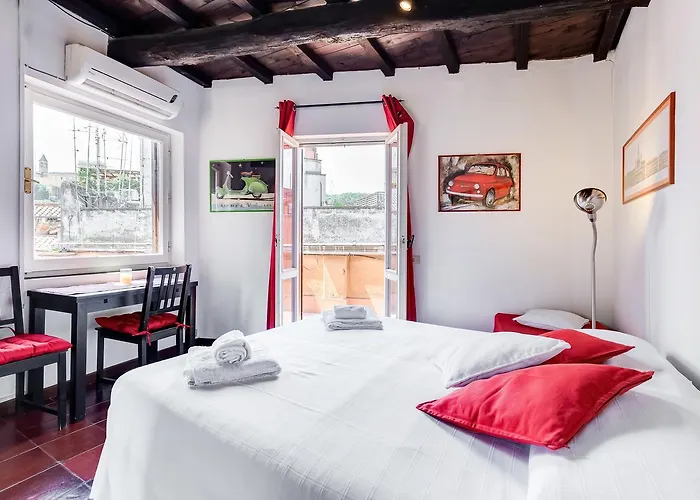 דירה Romantic House With Terrace
