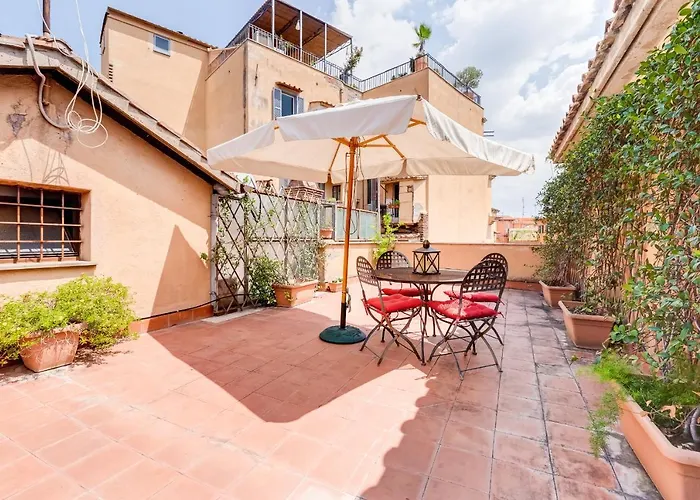 דירה Romantic House With Terrace